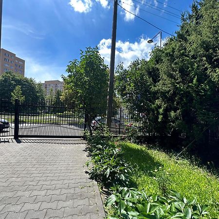 Hostel Harmonia Warsawa Bagian luar foto