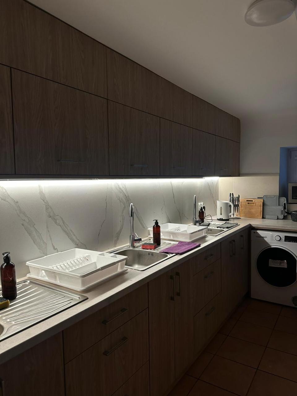 Hostel Harmonia Warsawa Bagian luar foto